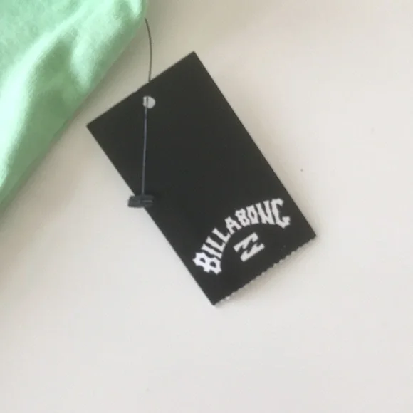 Billabong Crop Tank Top Scoop Neck Raw Hem Tee - Picture 3 of 16